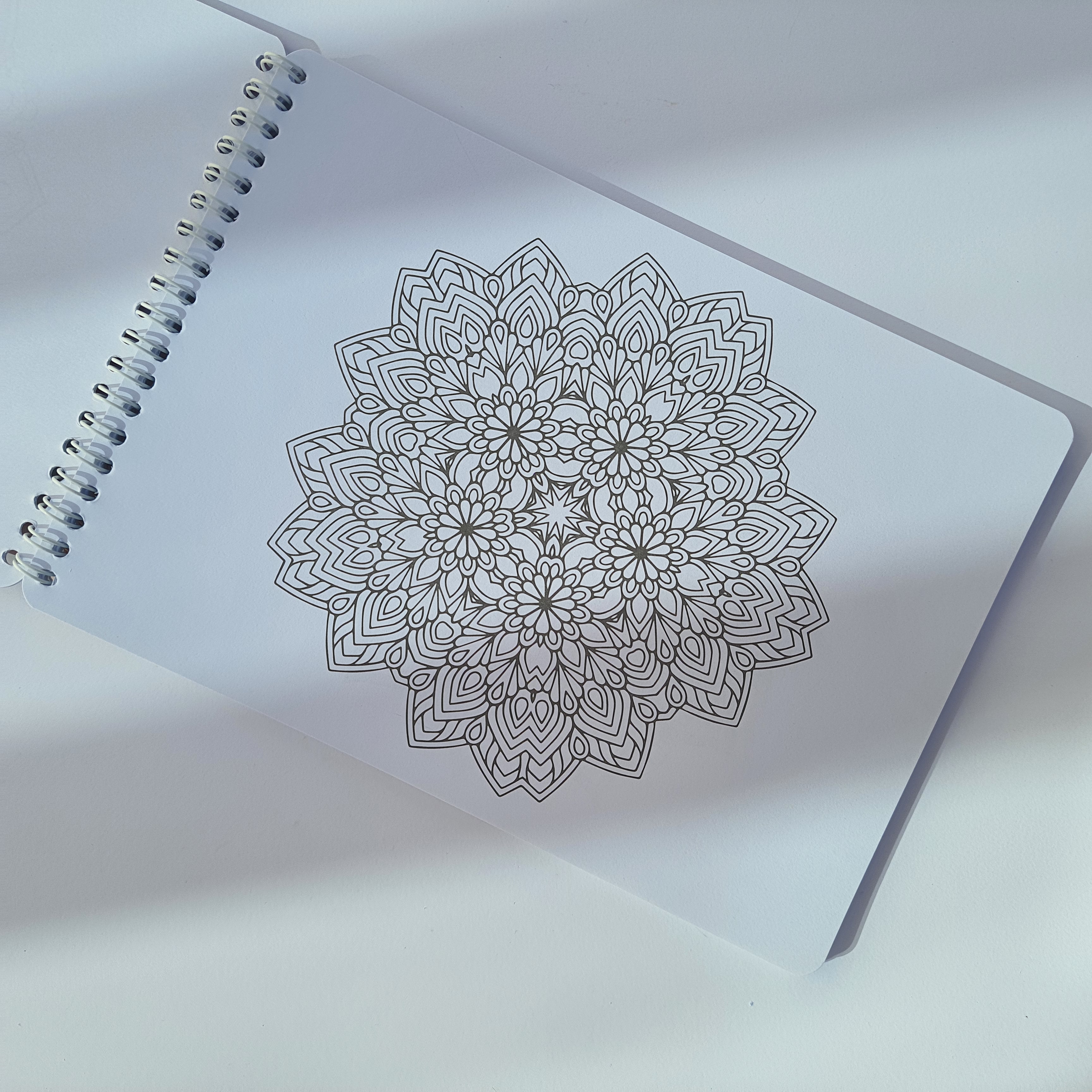 دفتر رنگ آمیزی ماندالا